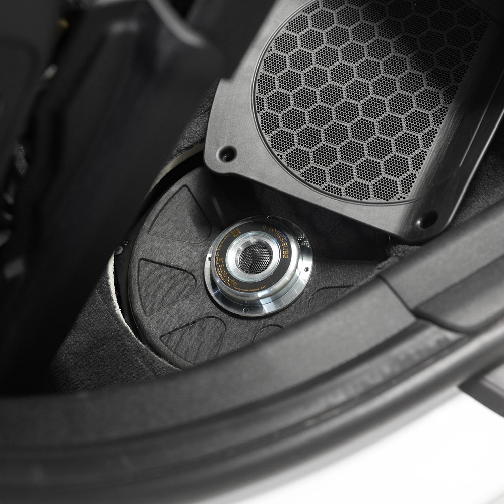 Morel Direct Fit BMW 8